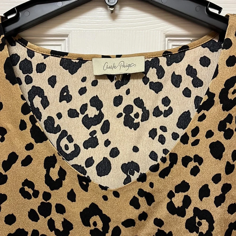 Dressy Leopard Print Blouse, Size L - Picture 4 of 6